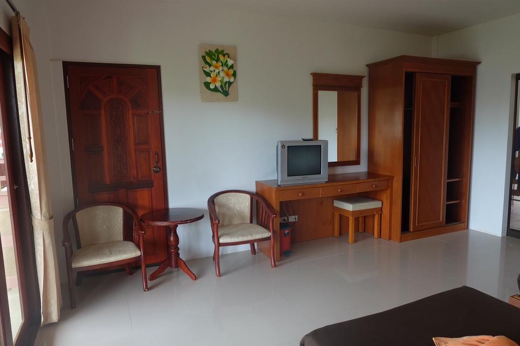 Phumin Apartment Ko Lanta Eksteriør bilde